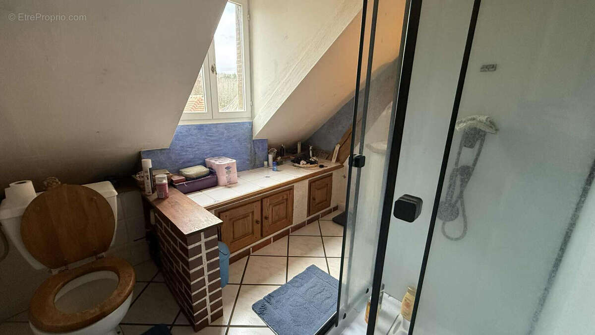 Maison à SEMUR-EN-VALLON