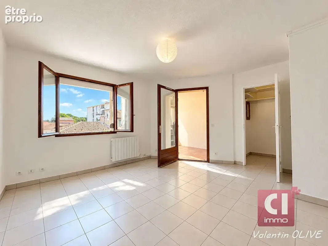 Studio Toulon 24m² avec Terrasse - photo 2