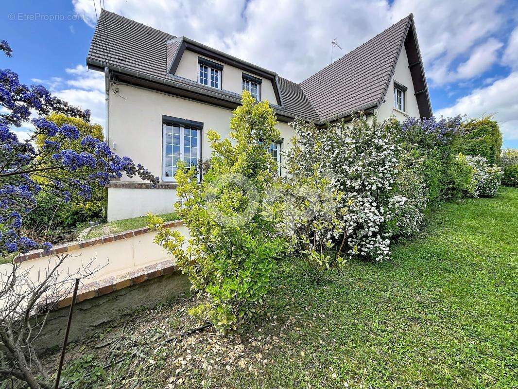 Maison à CLERMONT
