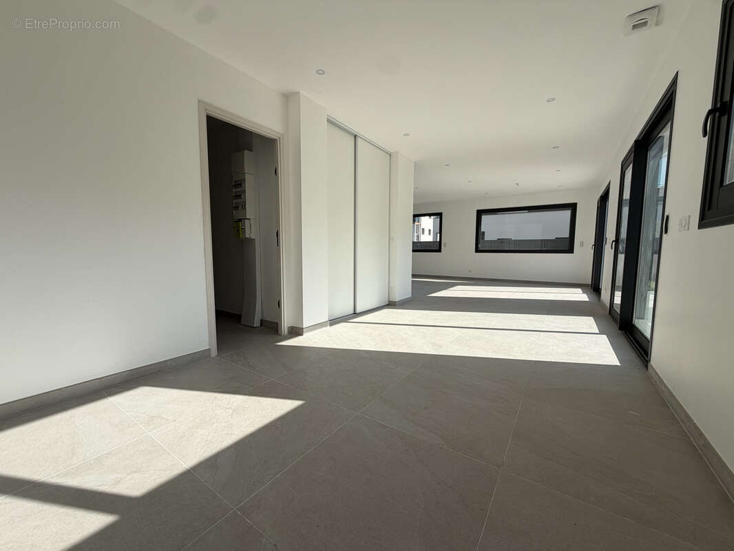 Maison à SCIONZIER