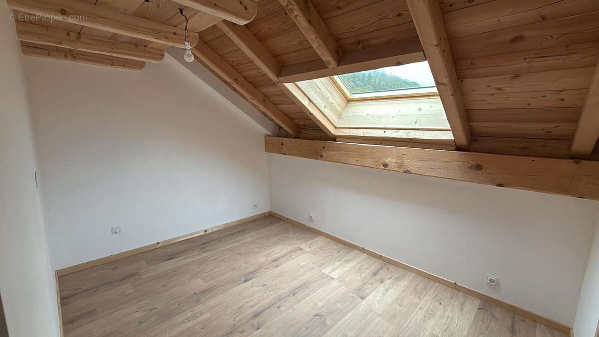 Maison à ESSERTS-BLAY