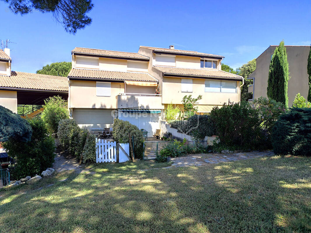Appartement à VAISON-LA-ROMAINE