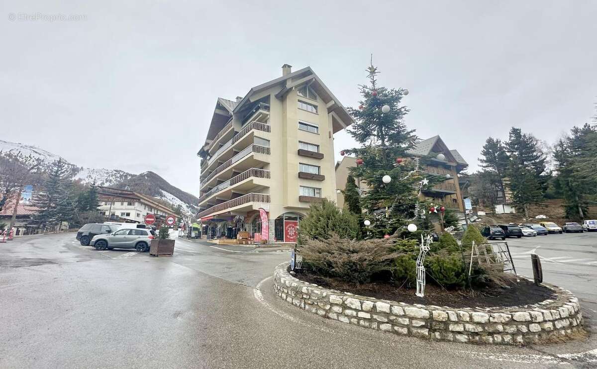 Appartement à SAINT-ETIENNE-DE-TINEE