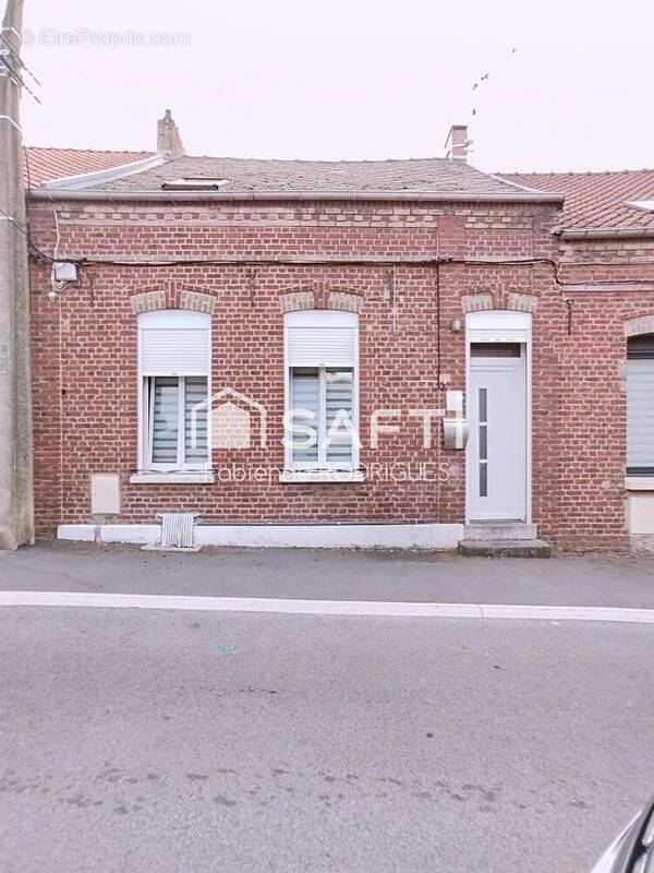 Photo 1 - Maison à SAINT-AUBERT