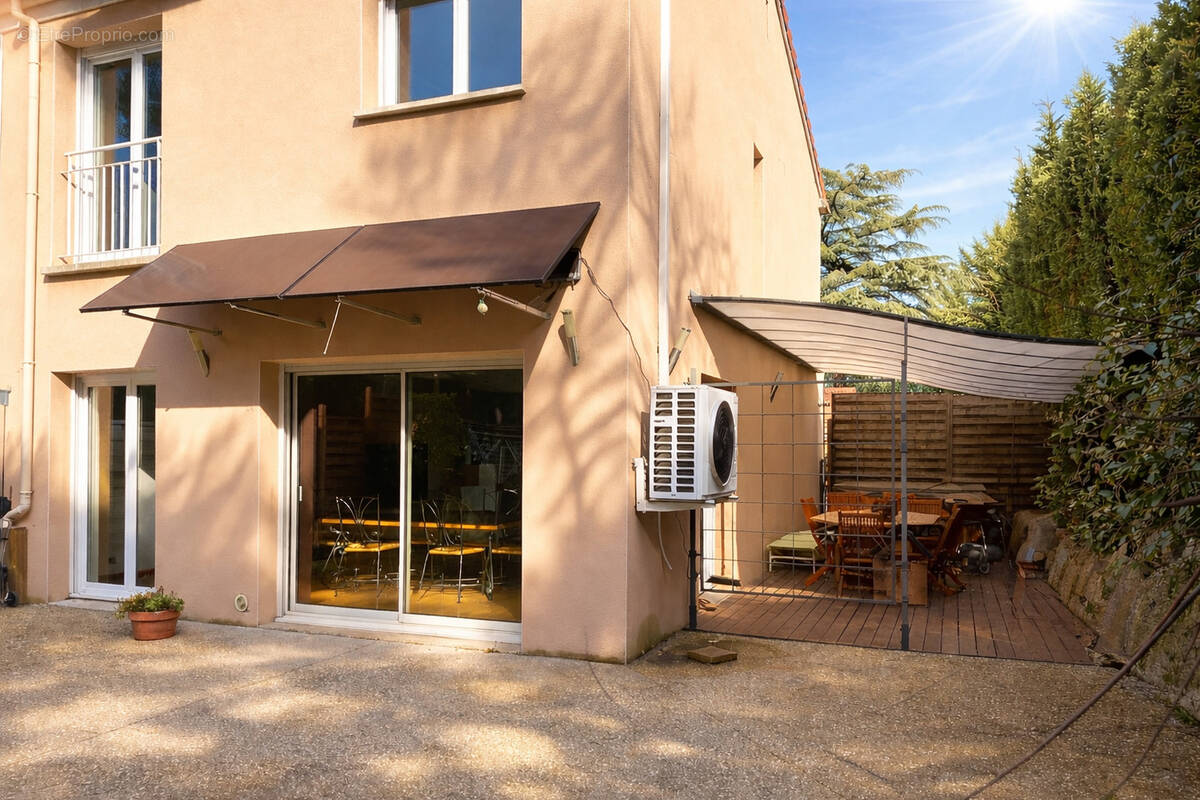Maison à SAINT-ETIENNE