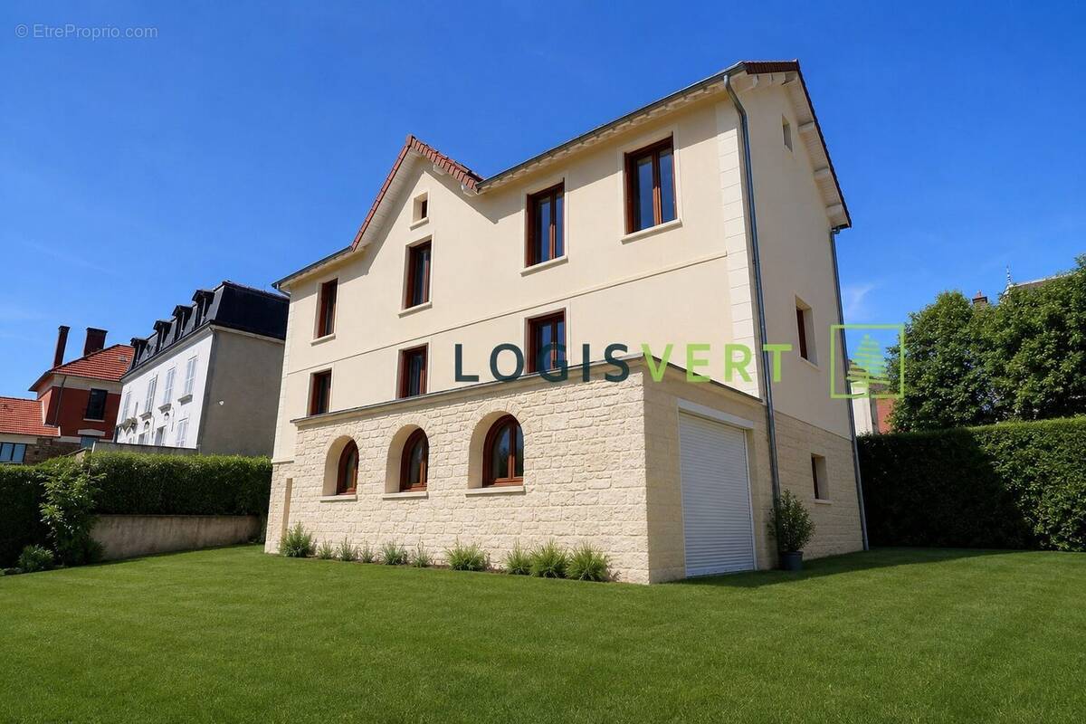 Appartement à PALAISEAU