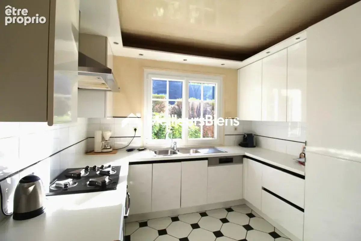 Maison F5 132m2 Orléans sud - photo 8