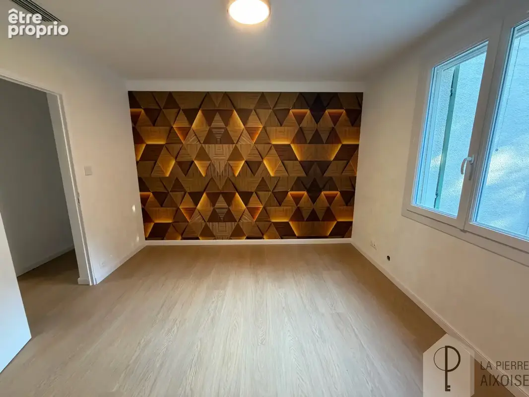 Maison rénovée T5 plain pied Eguilles Sud - photo 16