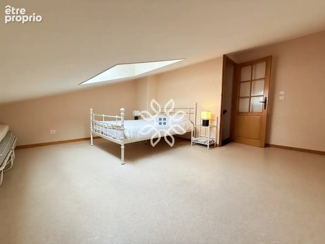 Maison familiale, piscine et dépendance - photo 7