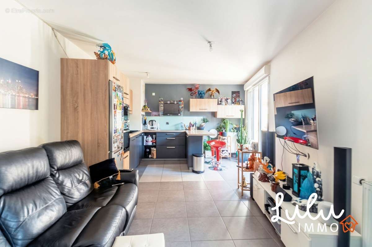 LYON 9ème - Appartement T3 64m2 avec 160m2 d'extérieur  - photo 2