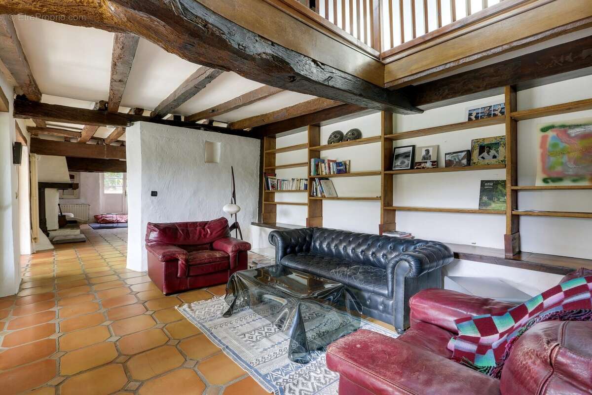 Maison 261 m² à Villefranque  - photo 7