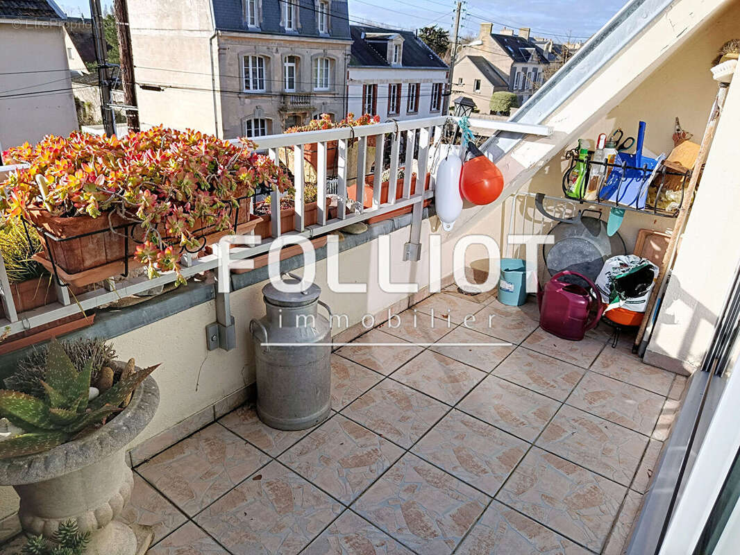Appartement à COURSEULLES-SUR-MER