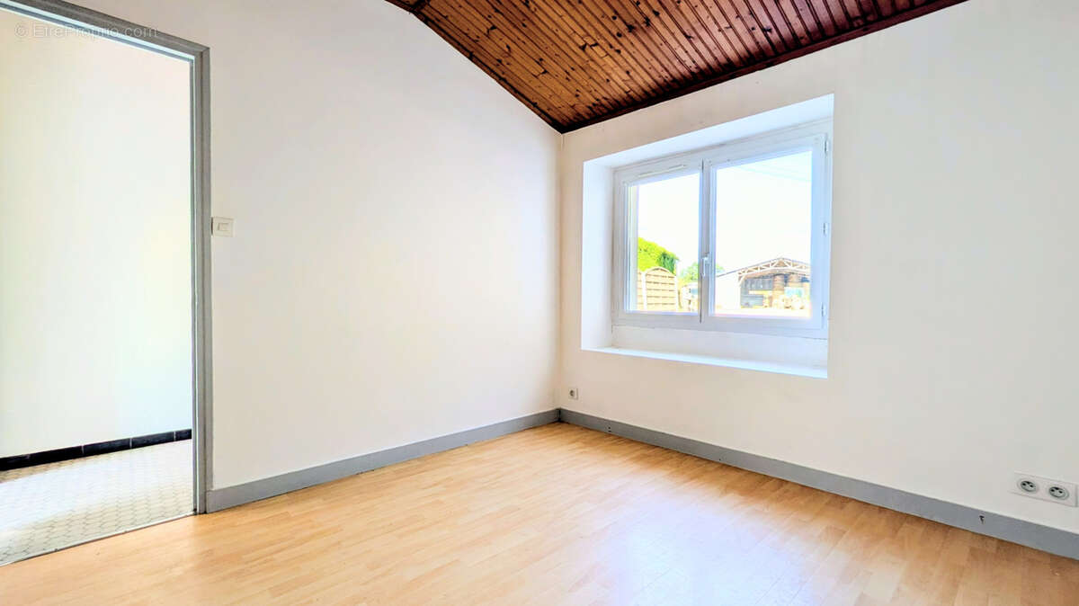 Maison aux multiples possibilités - photo 5