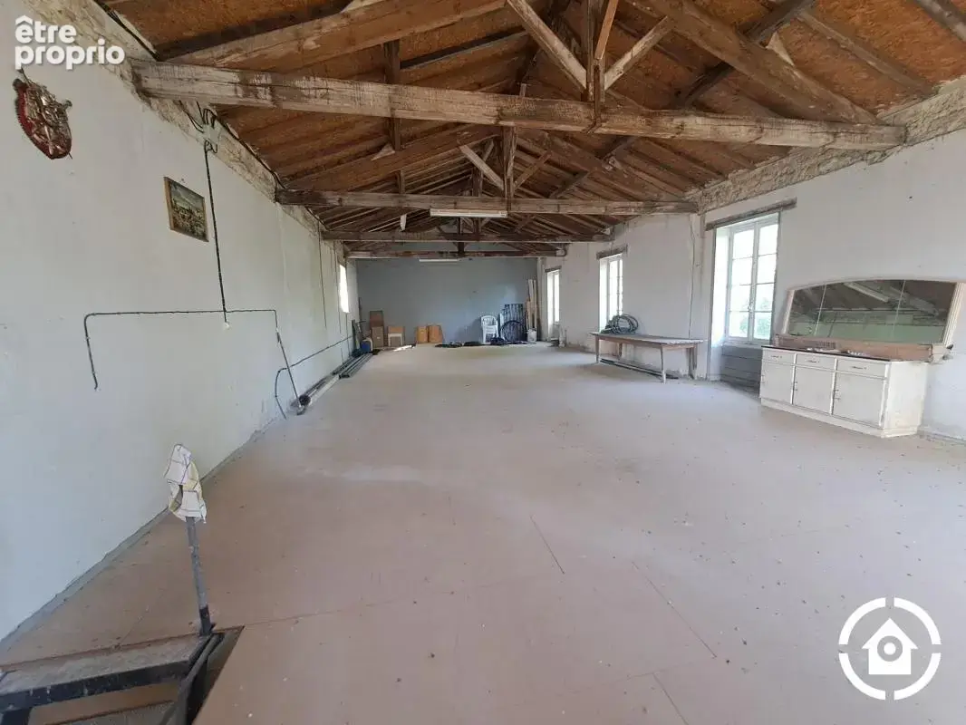 Maison charentaise en pierre - 3 chambres - fort potentiel d'agr - photo 19