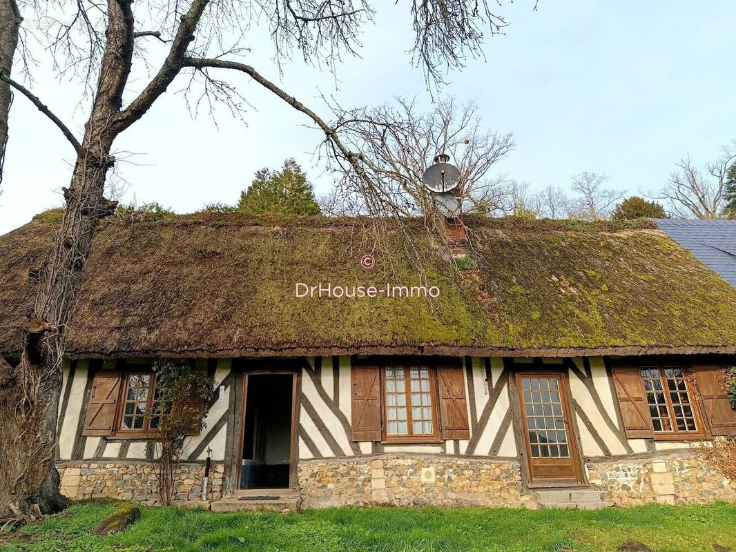 Maison à LIVET-SUR-AUTHOU