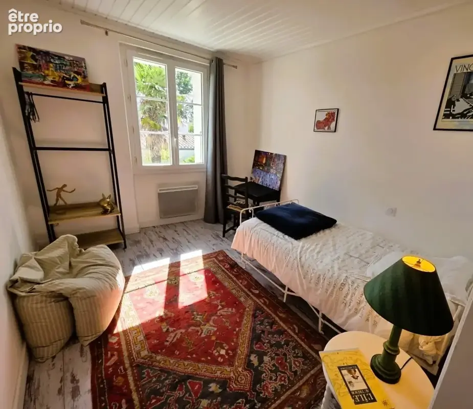 ILE D'OLERON (17), A Vendre Très belle Longère rénovée 194m², édifiée au calme en cœur de village sur terrain 1.047m² - photo 18