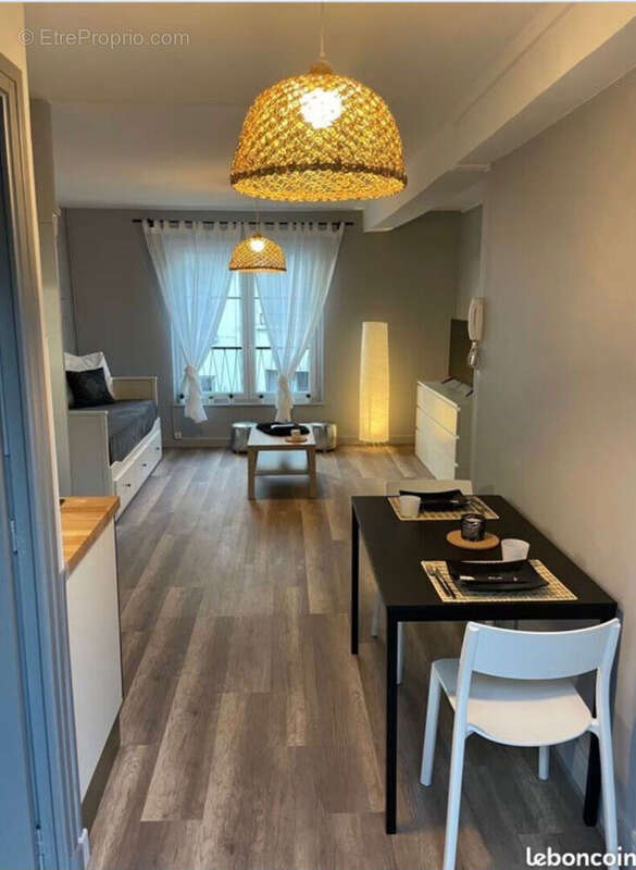 Appartement à MOULINS