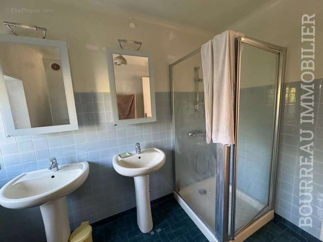 Maison à ARCES-DILO