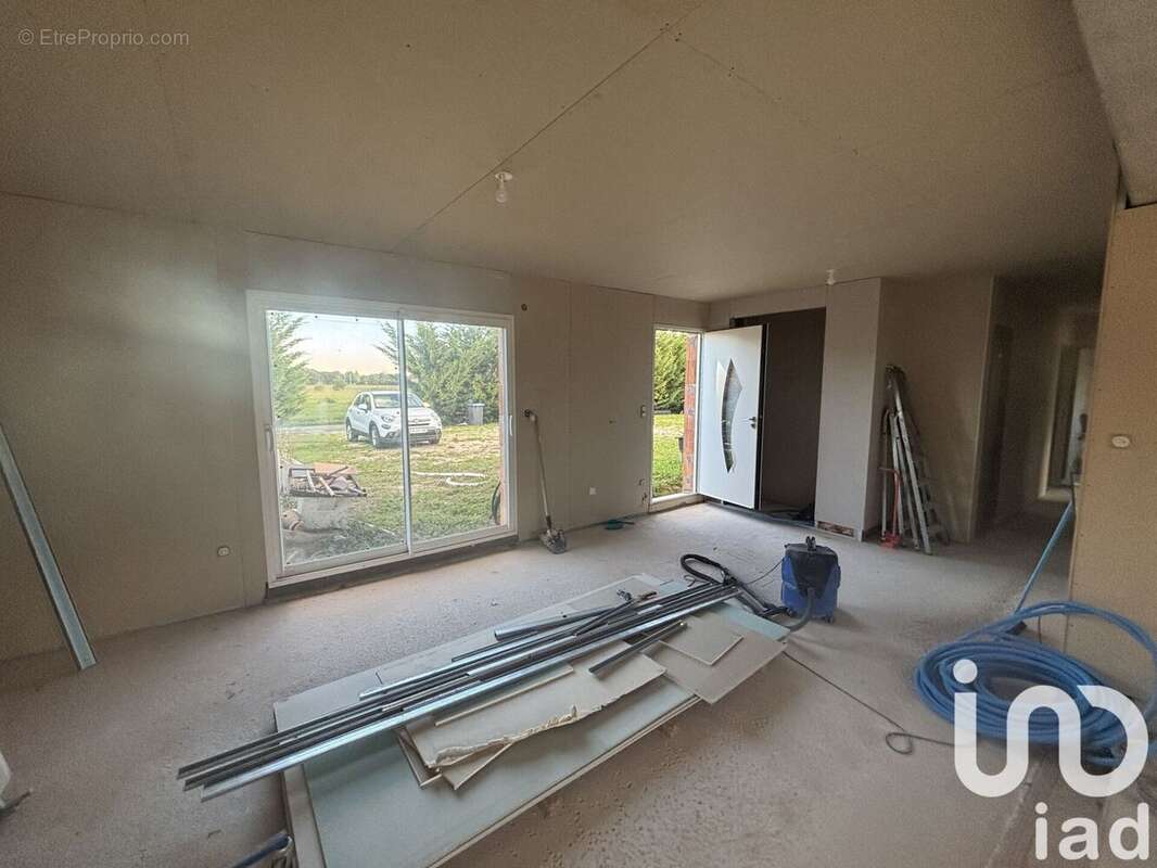 Photo 6 - Maison à MONTBETON