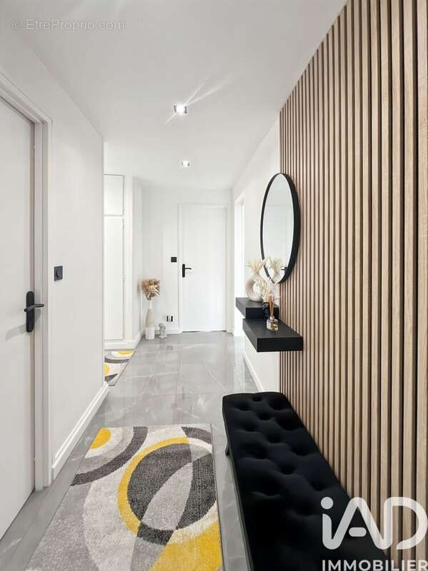 Appartement 67 m² à Combs-La-Ville  - photo 4