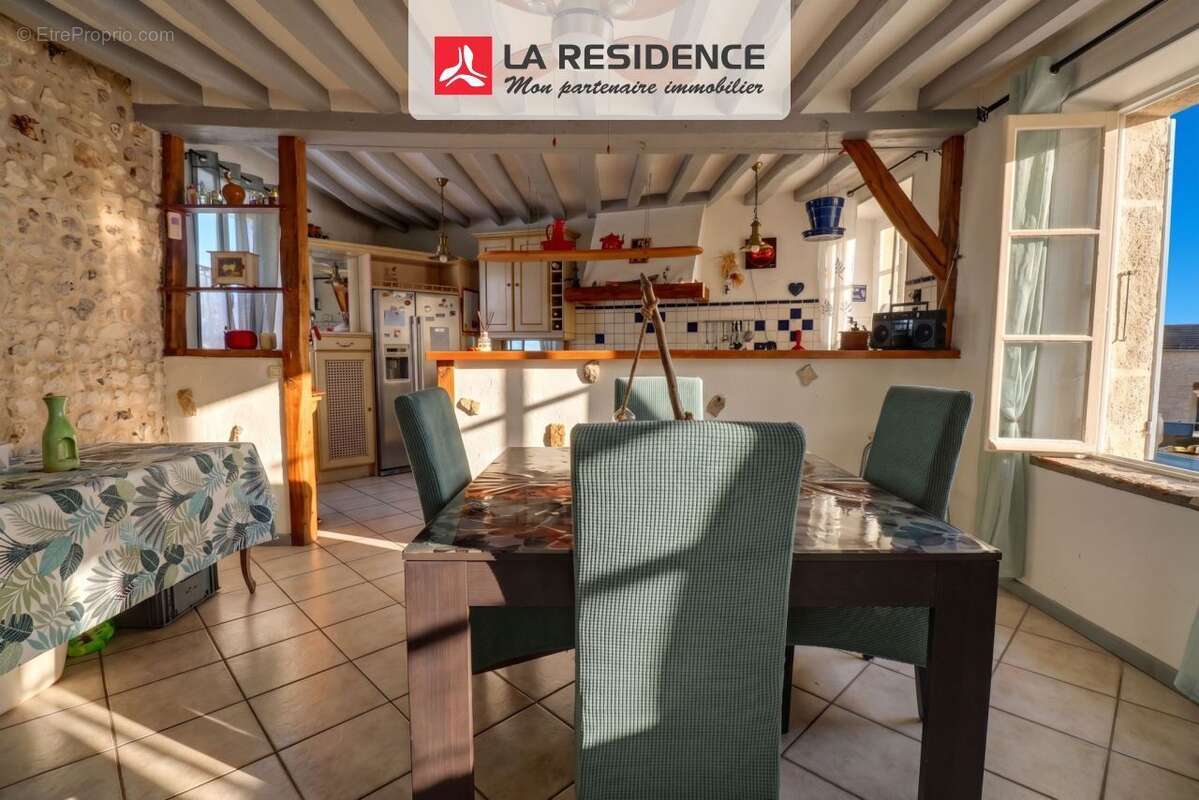 Maison 110 m² à Breval  - photo 3