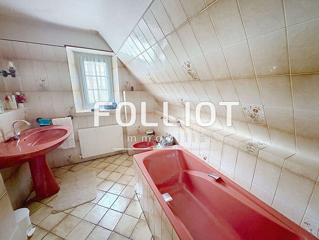A VENDRE, Maison de Caractère en Pierre - photo 11