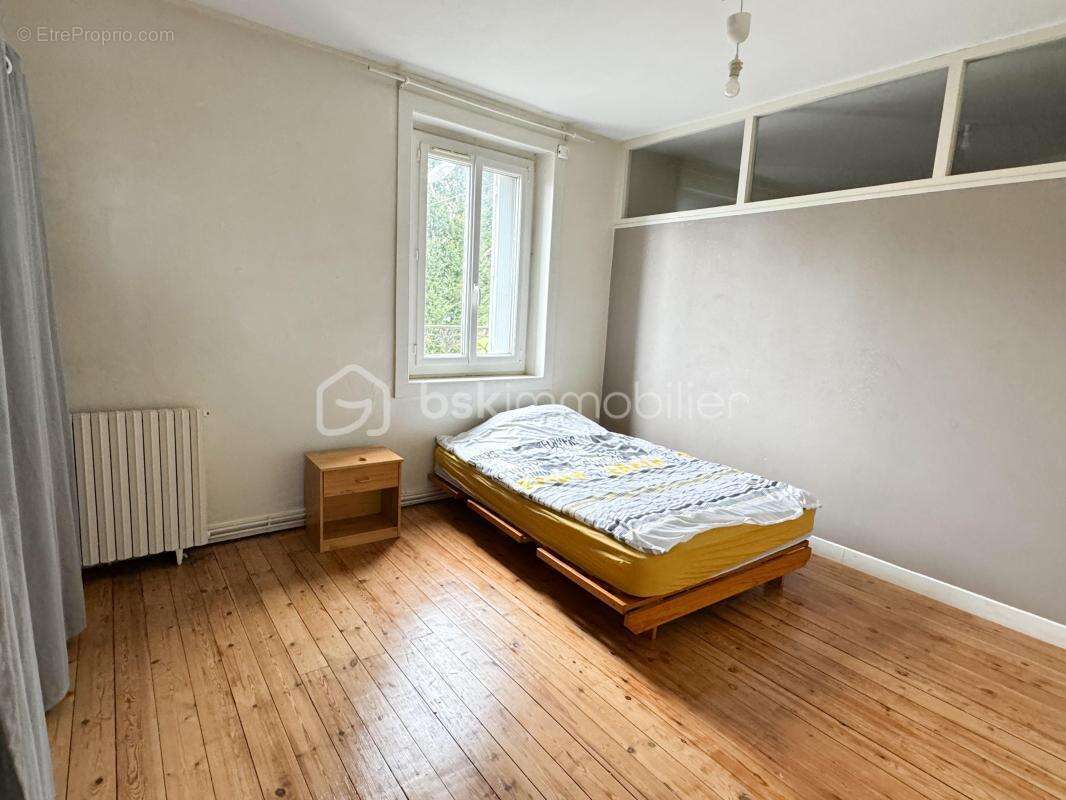 Maison à PORT-BRILLET