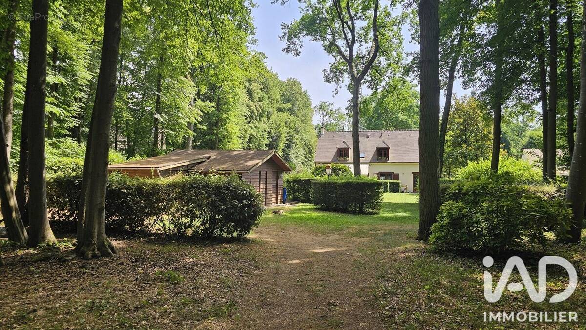 Photo 1 - Maison à LAMORLAYE