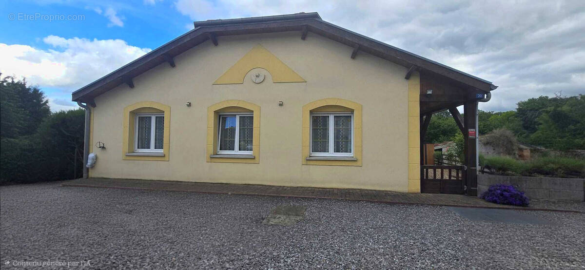 Maison à LONGUYON