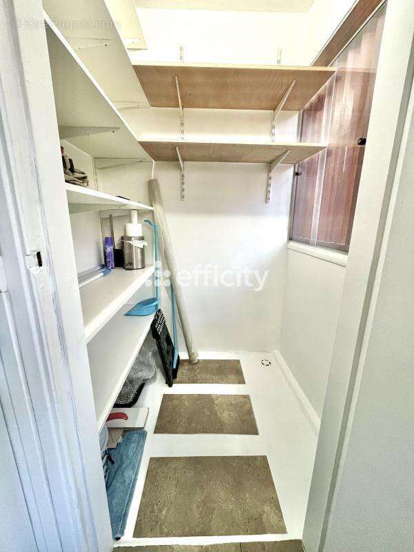 Appartement à CHILLY-MAZARIN