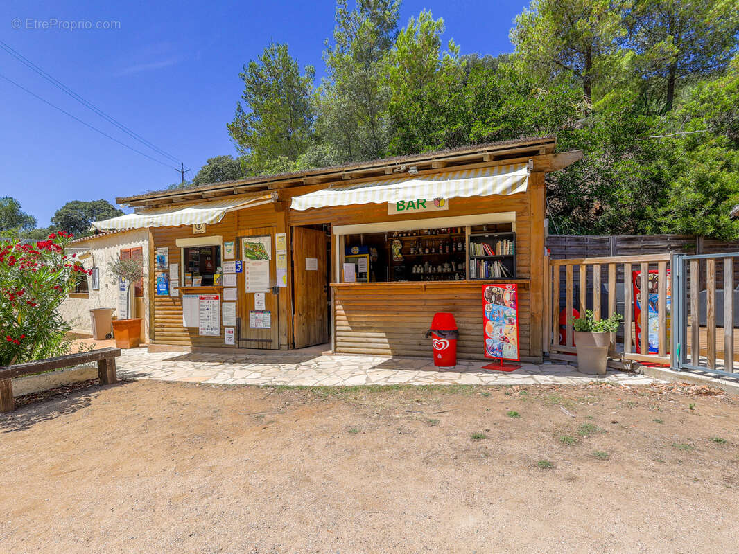 Commerce à PROPRIANO