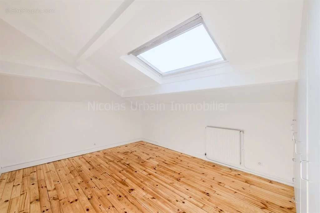 Maison à ASNIERES-SUR-SEINE