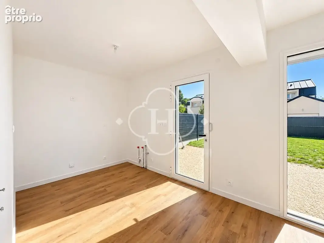 Maison 8 pièces 175 m² à vendre à Le Mesnil-Le-Roi (78600) - photo 7
