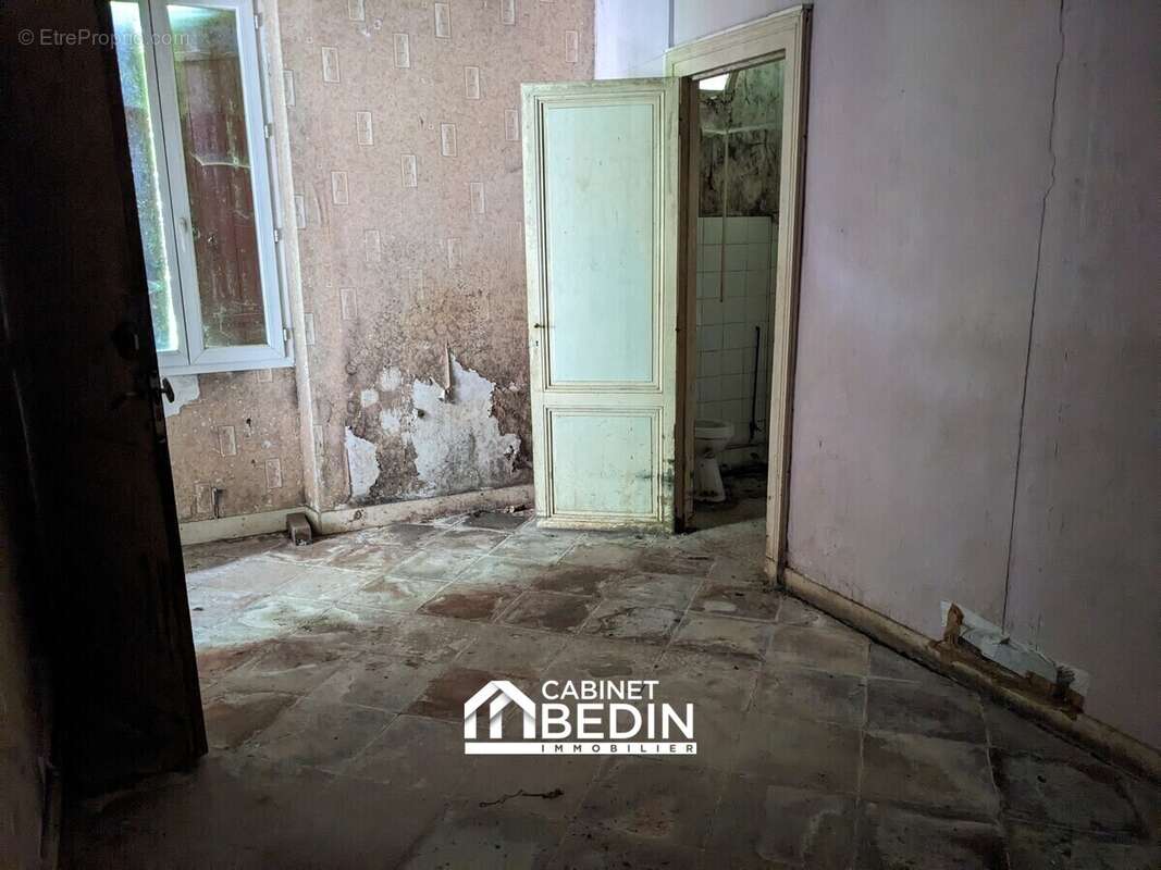Maison 304 m² à Saint-Trojan  - photo 7