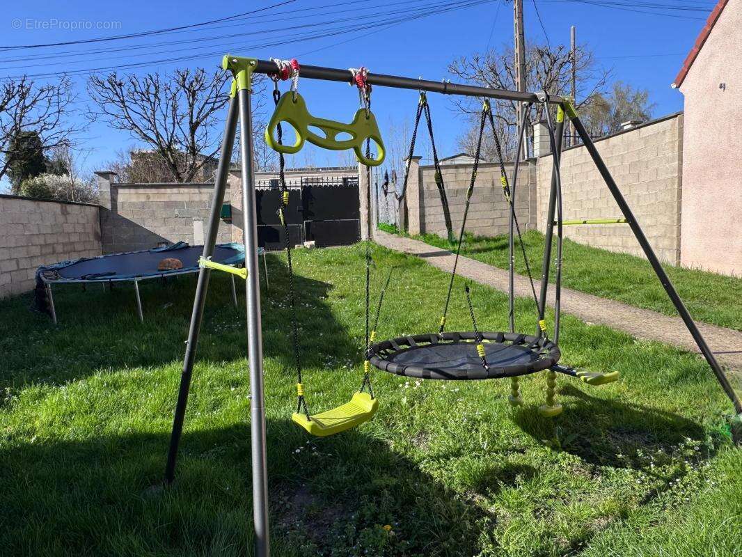 Maison à CLICHY-SOUS-BOIS