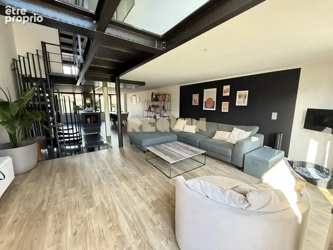 Appartement 4 pièces 168 m² à vendre à Tourcoing (59200) - photo 1