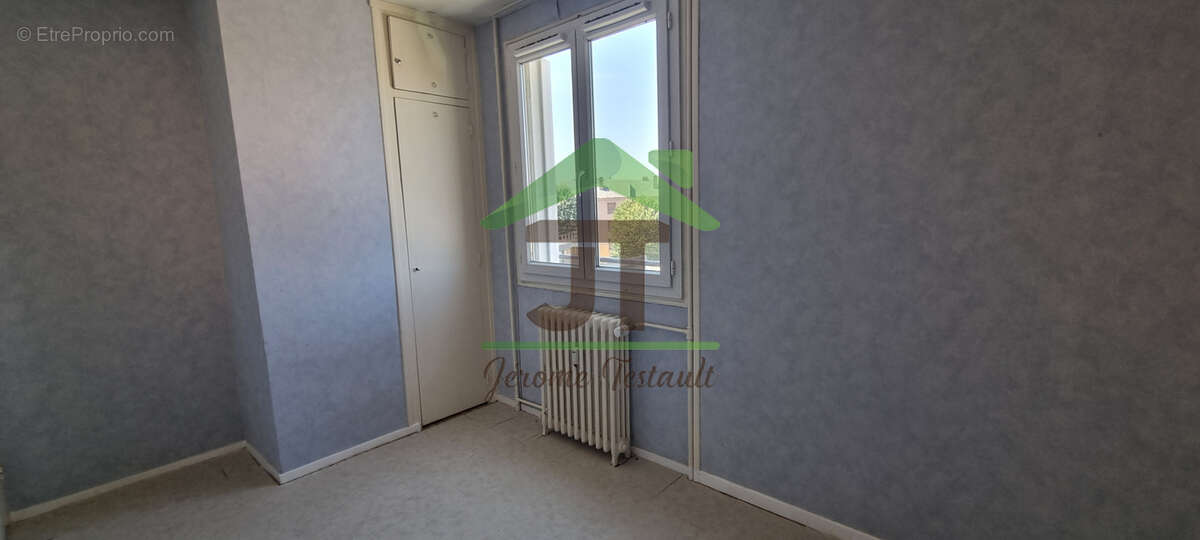 À vendre à Châteaudun (28) : appartement avec 2 chambres - photo 8