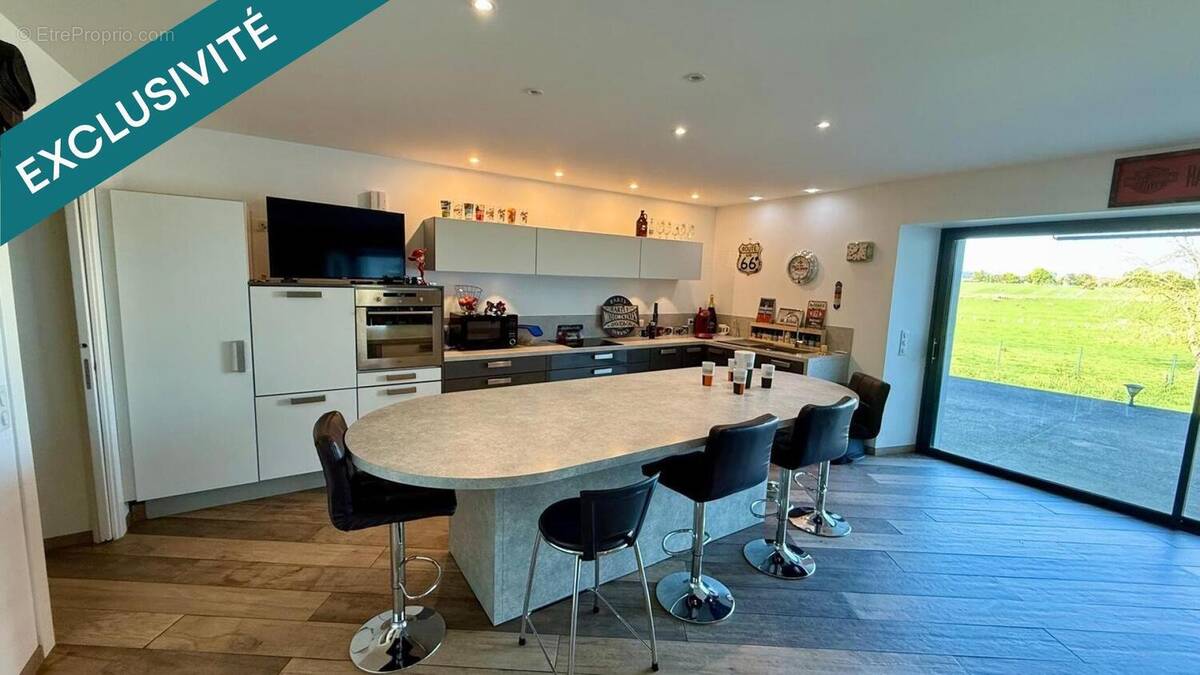 Photo 1 - Maison à NEUFCHATEAU