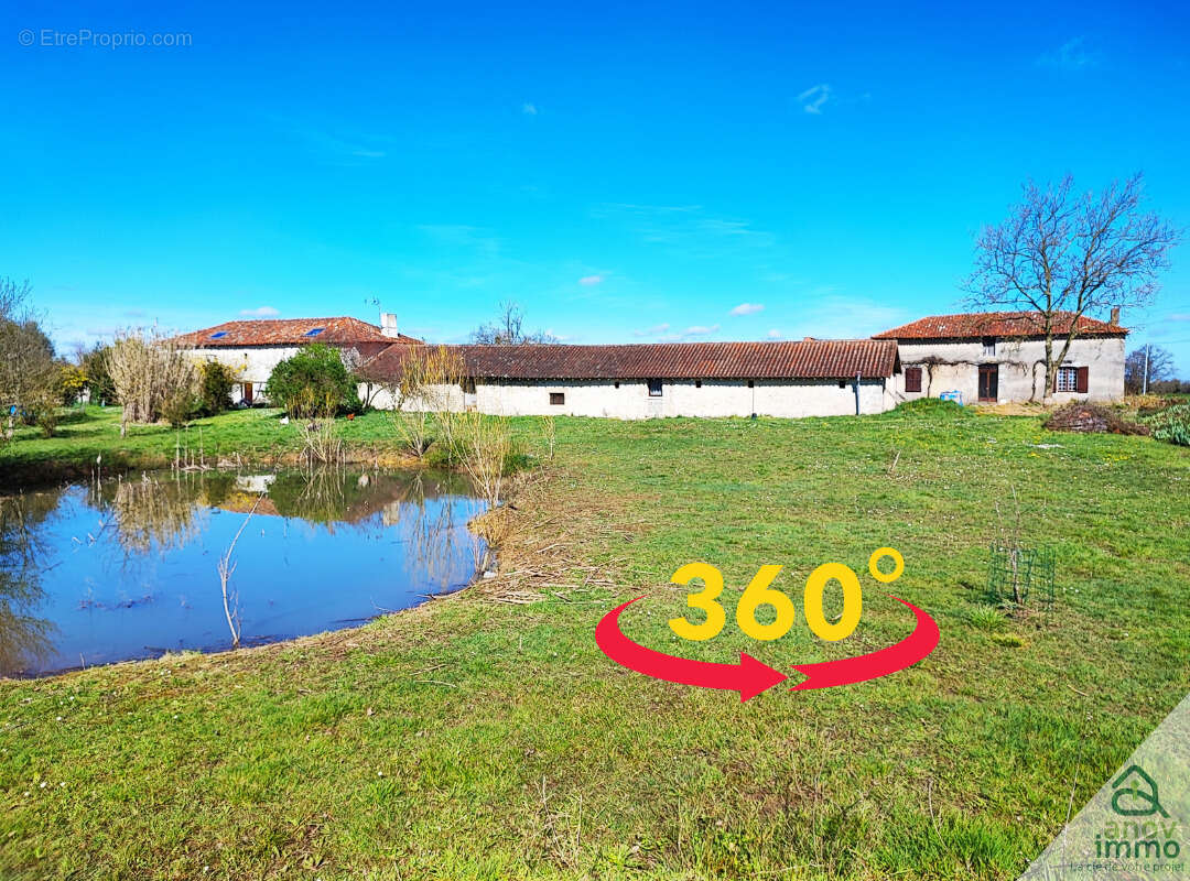Appartement à SAINT-MARTIN-L'ARS