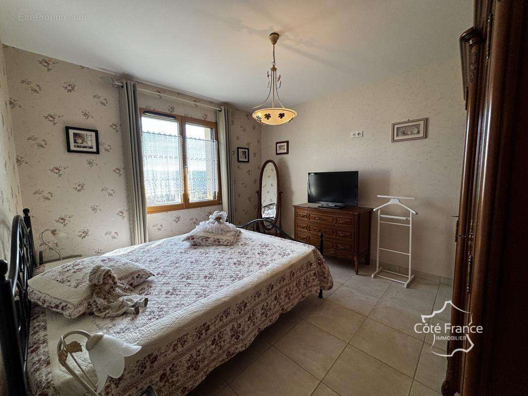 Maison à SAINT-CONSTANT