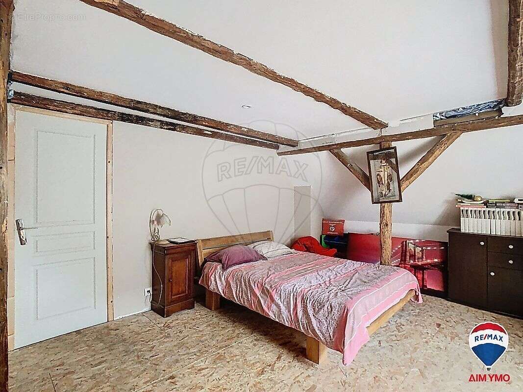 Maison à HUSSEREN-LES-CHATEAUX