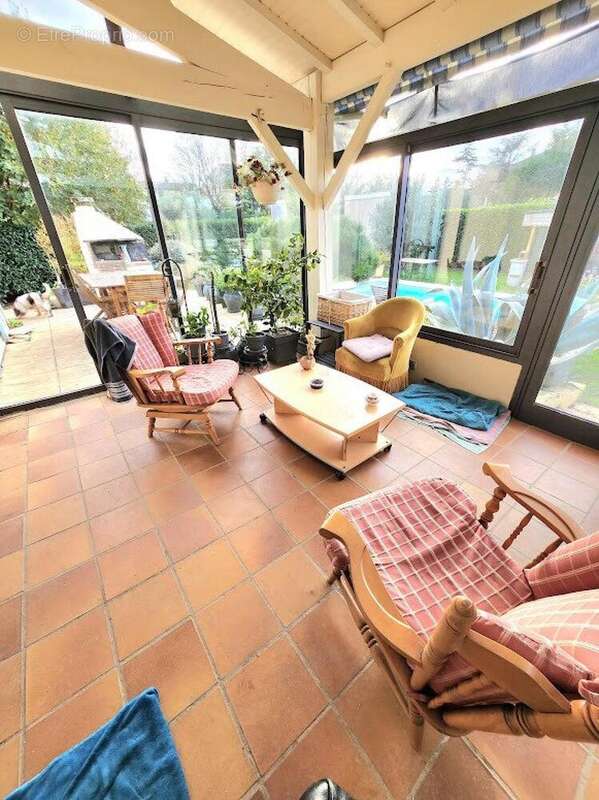 Photo 2 - Maison à CHARLY