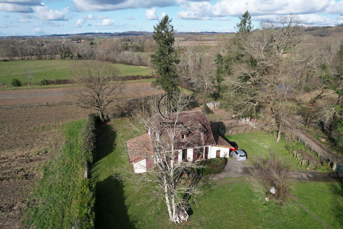 Maison à ESPIUTE
