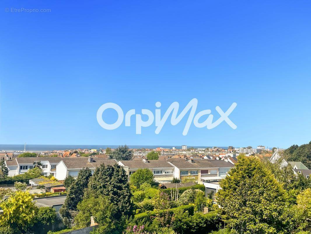 Maison à SAINT-MARTIN-BOULOGNE