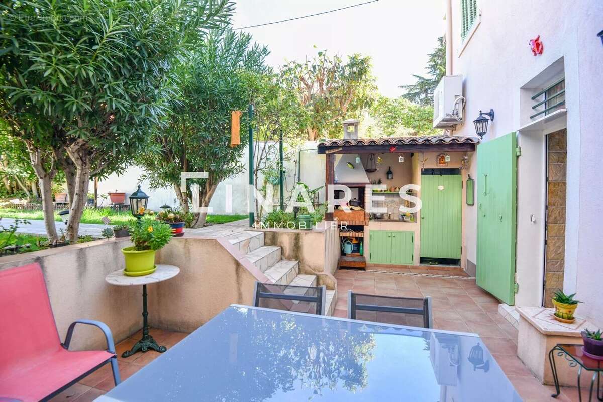 Maison à MARSEILLE-4E