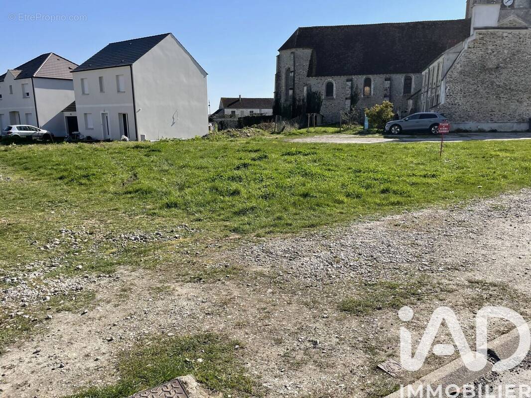 Photo 1 - Terrain à LA FERTE-GAUCHER