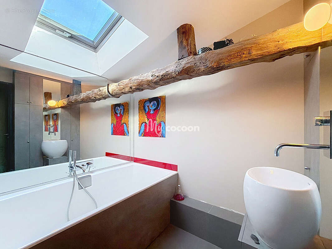 Maison à SAINT-CYR-AU-MONT-D'OR