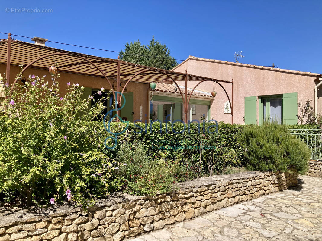 Maison à UZES