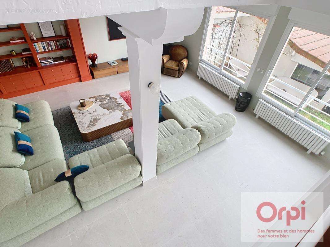 Maison à ISSY-LES-MOULINEAUX