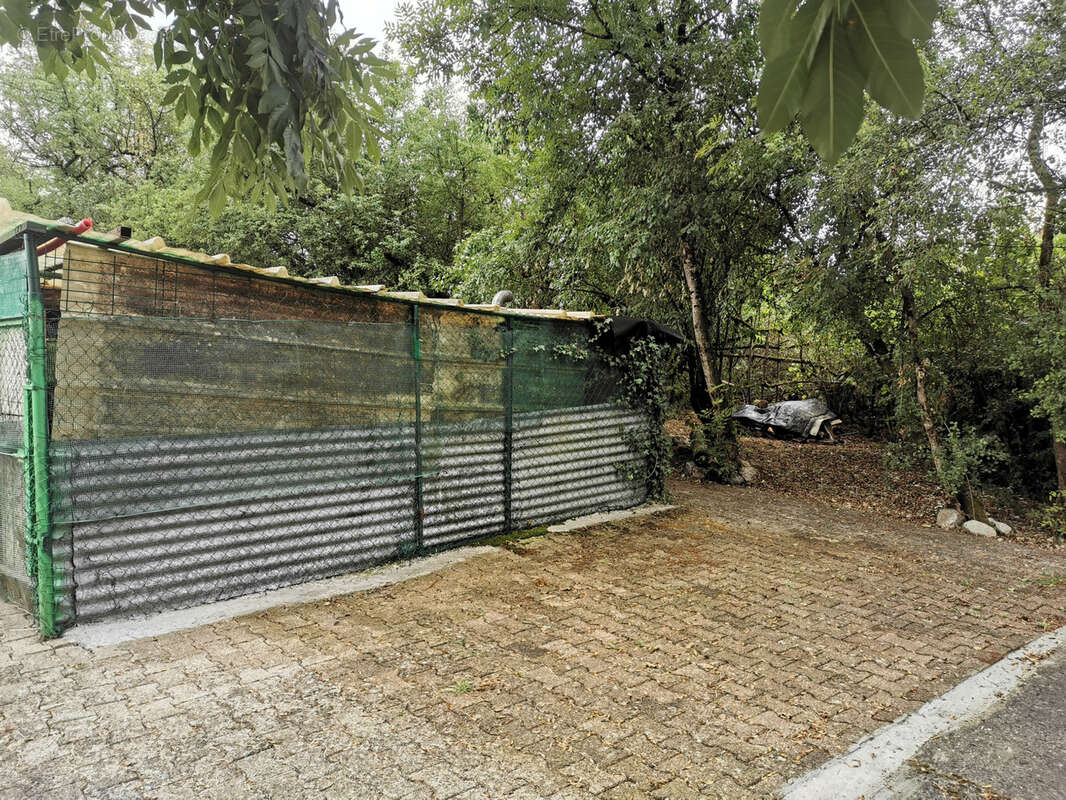 Maison à SERRIERES-DE-BRIORD